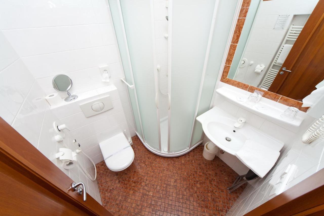 Boutique Hotel 16 Prague Luaran gambar
